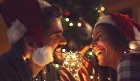 ROMANTIC CHRISTMAS DATE IDEAS FOR COUPLES